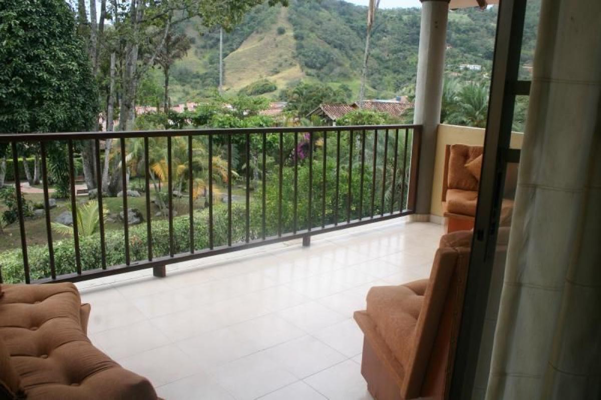 3 bedrooms House in Cundinamarca, Colombia No. 2863