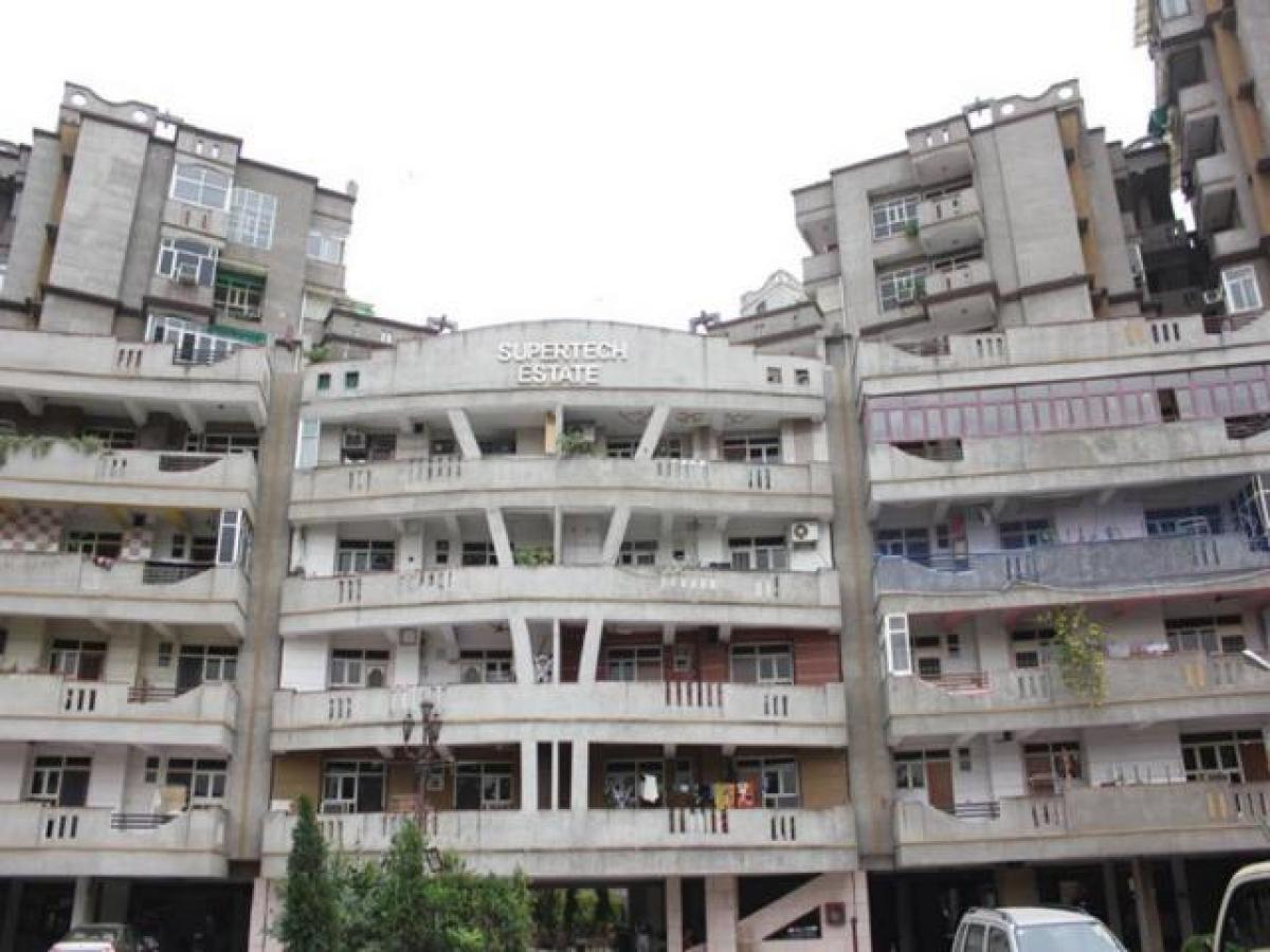 2 bedrooms House in Ghaziabad, India No. 51345