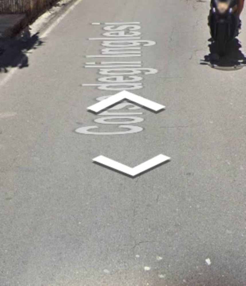 Garaje en Sanremo, Italy 16 m² No. 374305