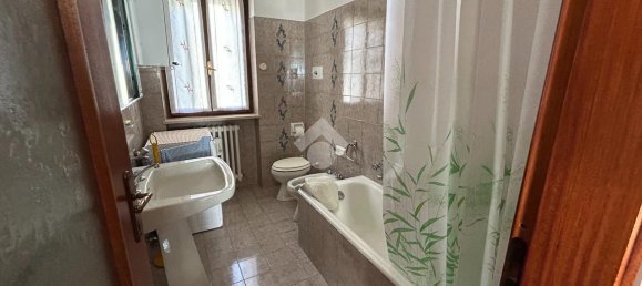 3 rooms Apartment in Rota d'Imagna, Italy No. 15546 15