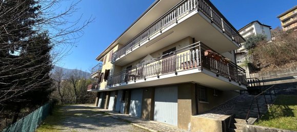 3 rooms Apartment in Rota d'Imagna, Italy No. 15546 3