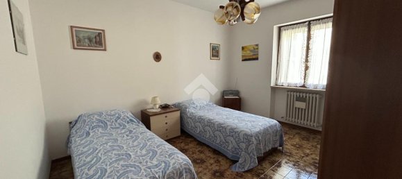 3 rooms Apartment in Rota d'Imagna, Italy No. 15546 14