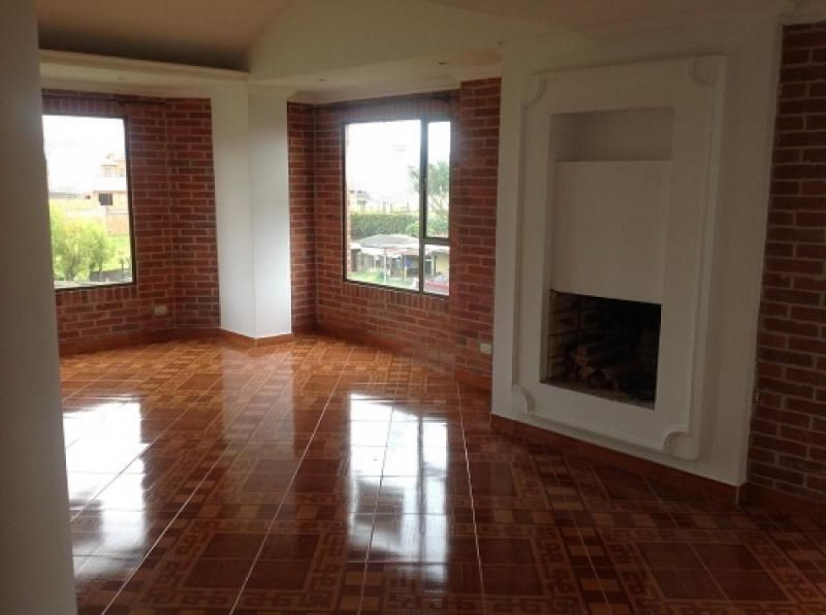 3 bedrooms House in Cundinamarca, Colombia No. 4939