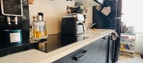 3 bedrooms House in Tours, France No. 248180 7