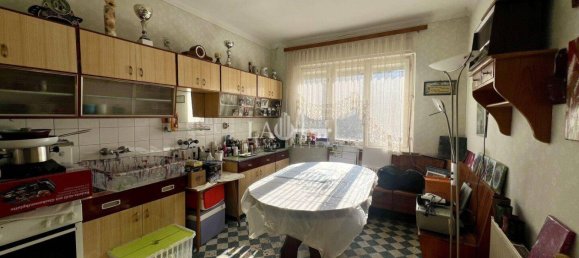 Casa de 7 divisões em Konigsdorf, Austria N.º 92316 24