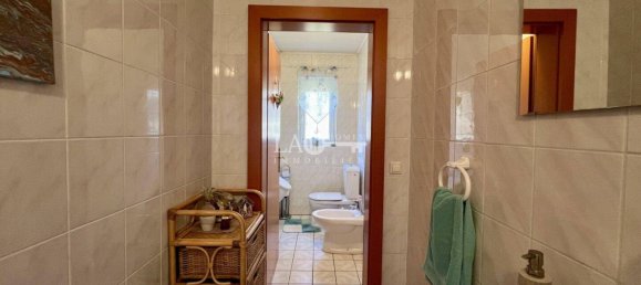 Casa de 7 divisões em Konigsdorf, Austria N.º 92316 16