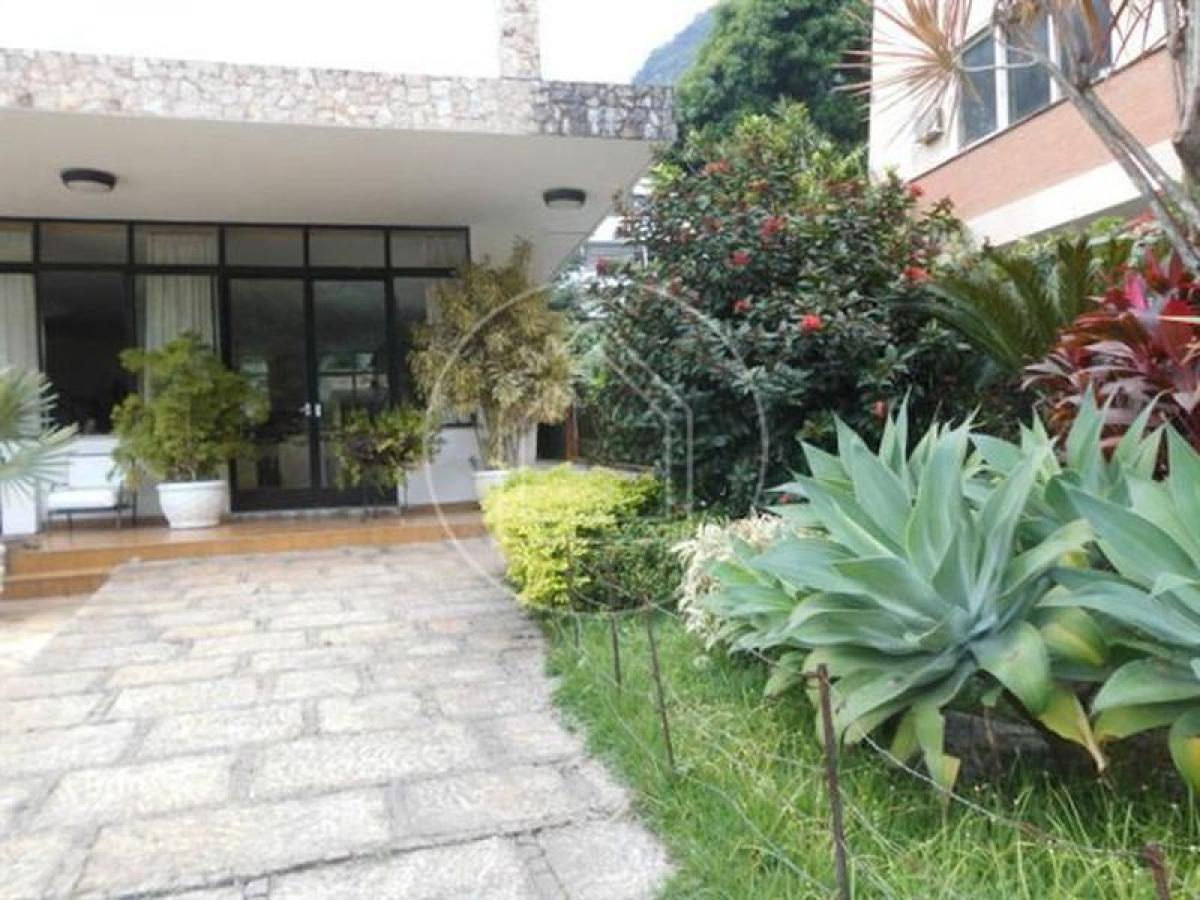 4 bedrooms House in Rio de Janeiro, Brazil No. 444319