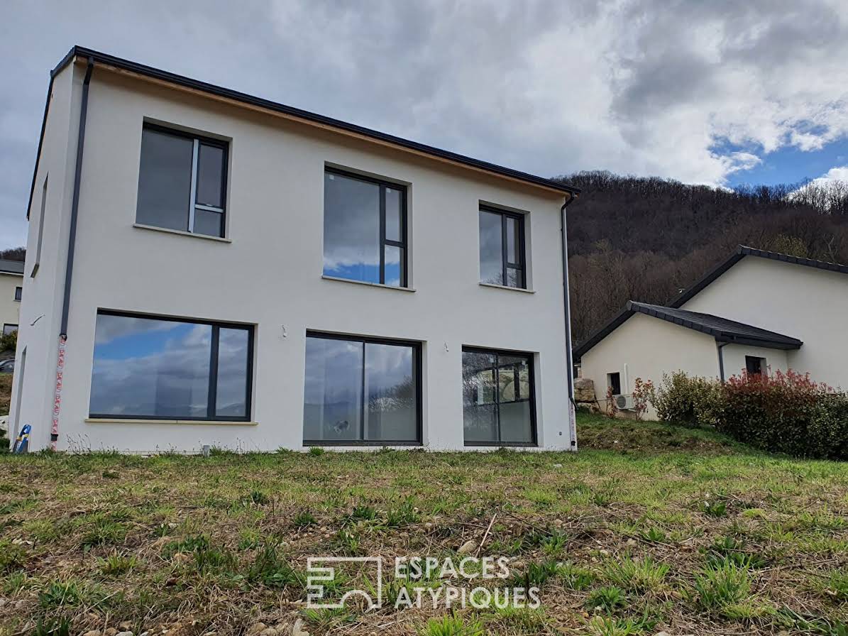 4 Schlafzimmer Haus in Voiron, France, Nr. 271925