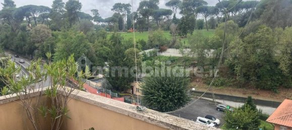 3 bedrooms Apartment in Rome, Italy No. 277641 4