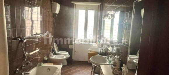 3 bedrooms Apartment in Rome, Italy No. 277641 15