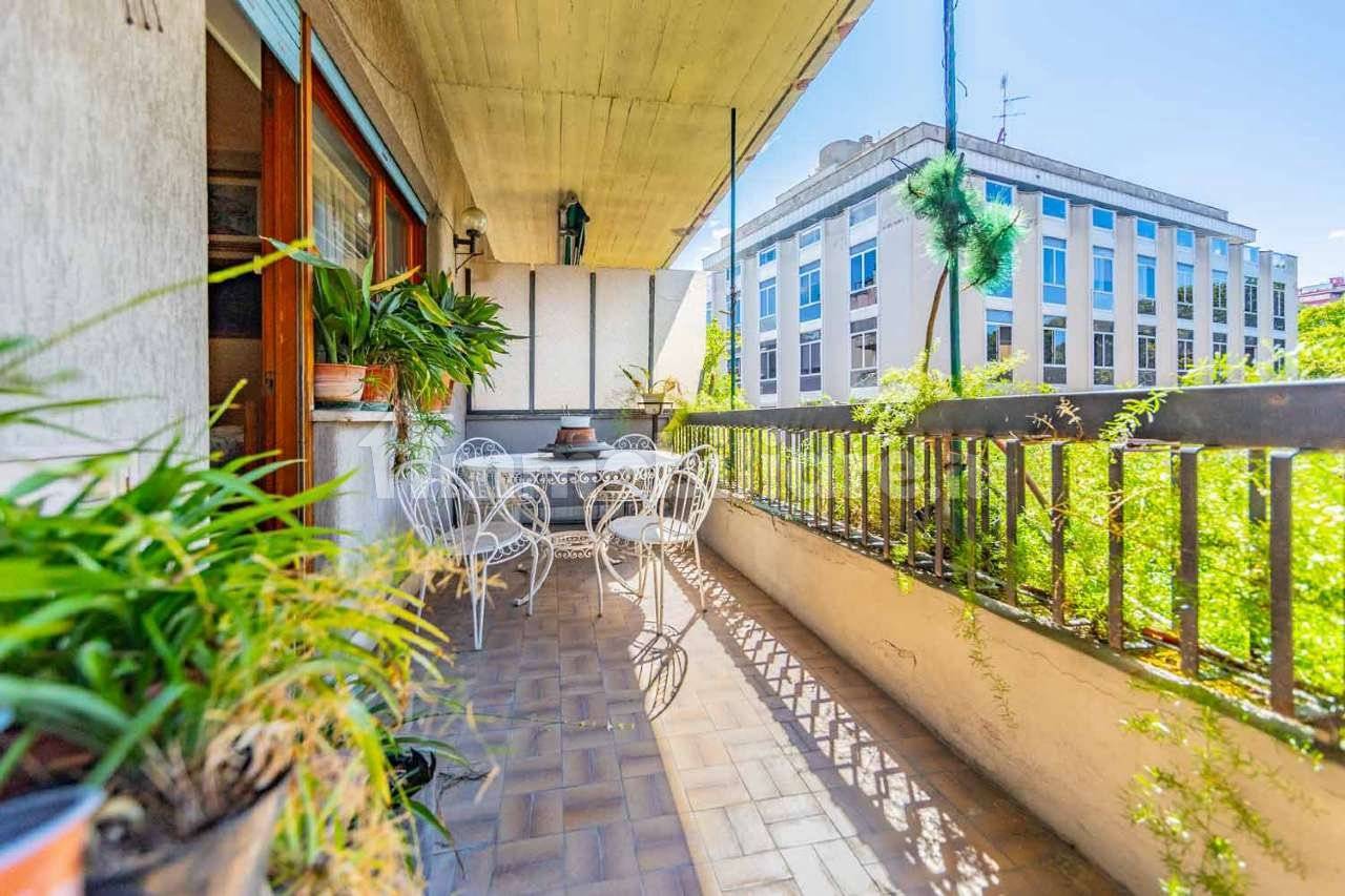 Apartamento de 2 dormitorios en Rome, Italy No. 294065