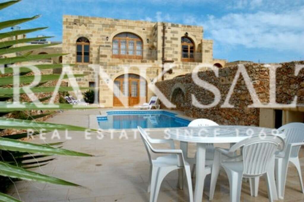 Casa de 3 dormitorios en Xaghra, Malta No. 5432