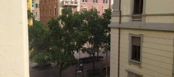 5 rooms Apartment in Ancona, Italy No. 222841 2