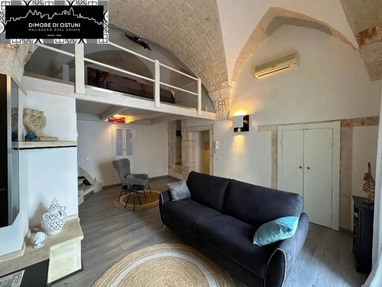 Villa de 3 dormitorios en Ostuni, Italy No. 340631