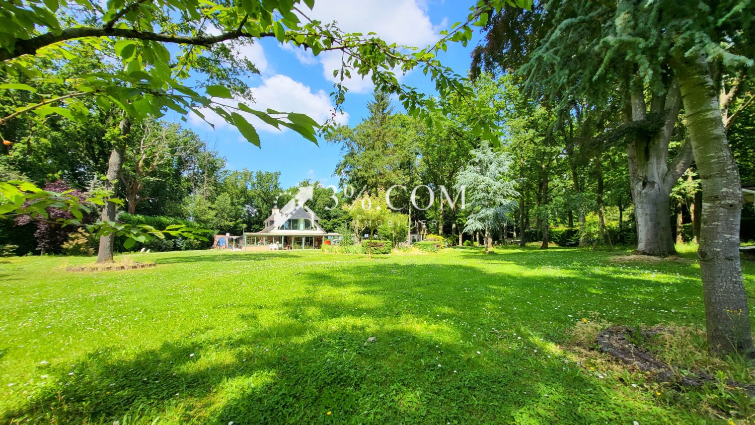 3 bedrooms House in Vaudricourt, France No. 228123