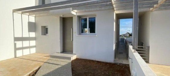 2 Schlafzimmer Villa in Paralimni, Cyprus, Nr. 23284 6