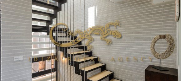 5 bedrooms Villa in Santa Eulalia Del Rio, Spain No. 899 29