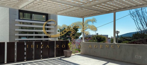 5 bedrooms Villa in Santa Eulalia Del Rio, Spain No. 899 30