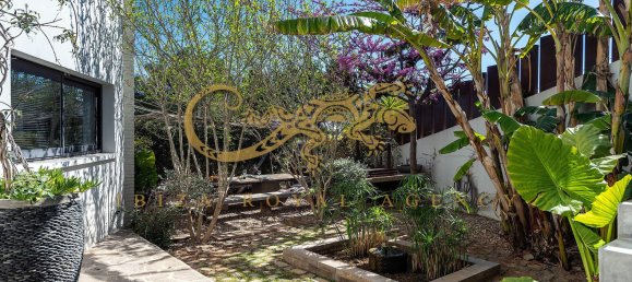 5 bedrooms Villa in Santa Eulalia Del Rio, Spain No. 899 28