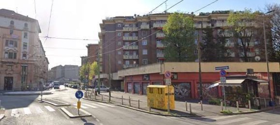 6 bedrooms Apartment in Milan, Italy No. 362722 14