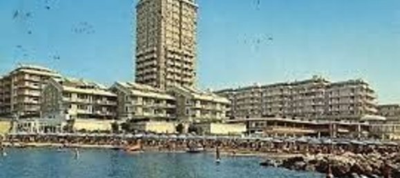 Apartamento de 3 divisões em Nettuno, Italy N.º 256905 24