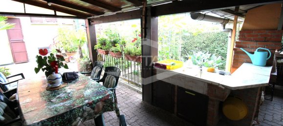 Дуплекс с 4 комнатами в Колленьо, Италия № 263547 30