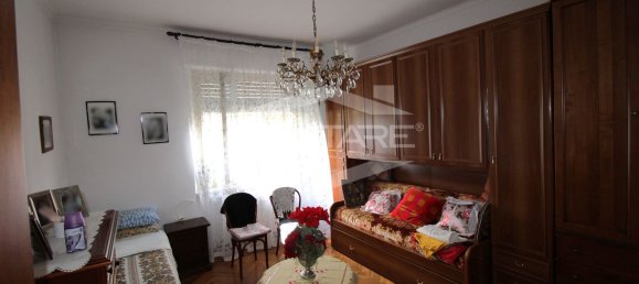 Дуплекс с 4 комнатами в Колленьо, Италия № 263547 14