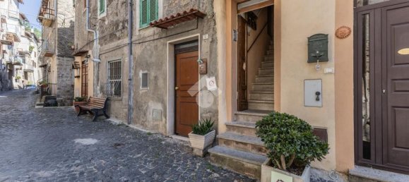 3-salle Appartement à Caprarola, Italy No. 273838 29