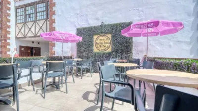  عقار تجاري في Santiago del Teide, Spain 70متر مربع رقم 211121