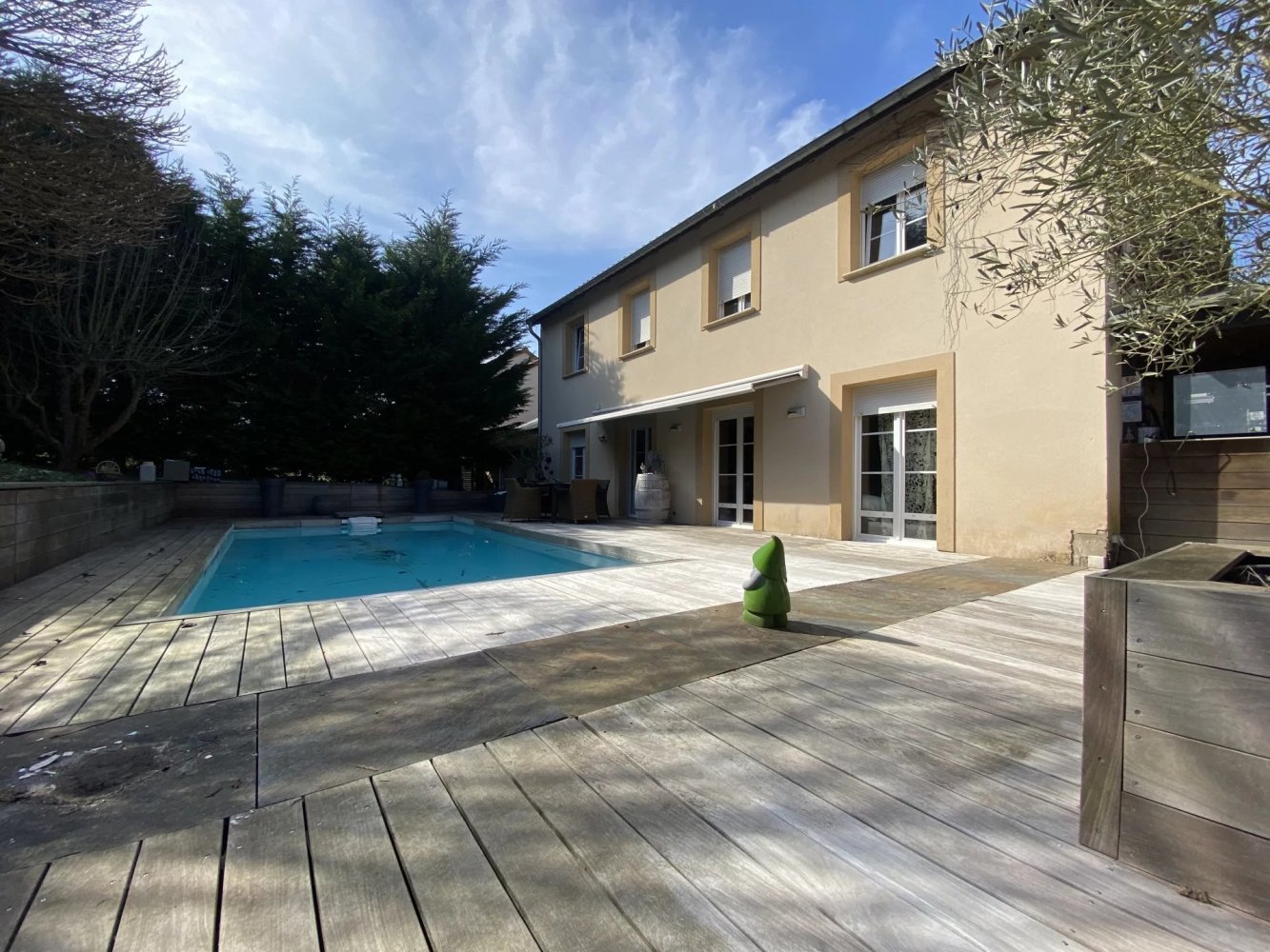 4 bedrooms House in Jouy-aux-Arches, France No. 40623