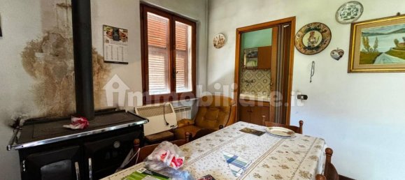 3 bedrooms Villa in Follo, Italy No. 156243 9