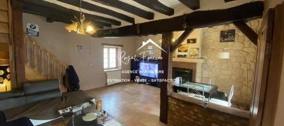 Casa T2 em Charnizay, France N.º 242627 2