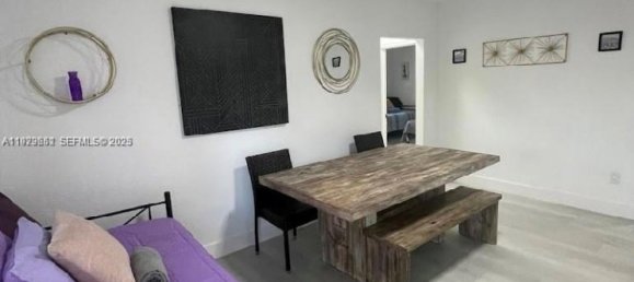 3 dormitorios villa en venta en Miami, Miami-Dade, Florida, USA № 614746 11