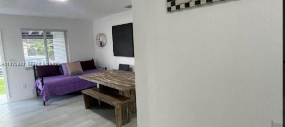 3 dormitorios villa en venta en Miami, Miami-Dade, Florida, USA № 614746 14