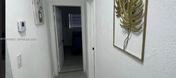 3 dormitorios villa en venta en Miami, Miami-Dade, Florida, USA № 614746 9