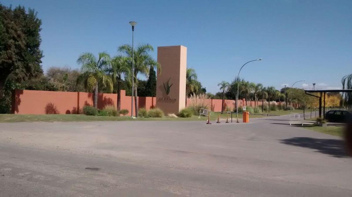  Land in Cordoba, Argentina No. 46242