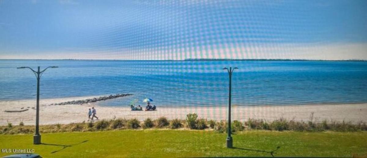 4 bedrooms House in Ocean Springs, USA No. 430178