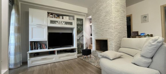 4 rooms Apartment in Latina, Italy No. 235131 5