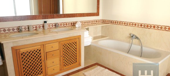 3 bedrooms House in Funchal, Portugal No. 141310 27