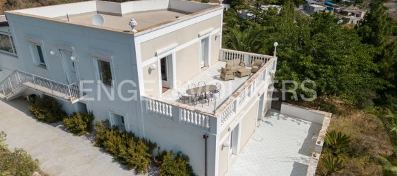 3 bedrooms Villa in Lipari, Italy No. 64969 2
