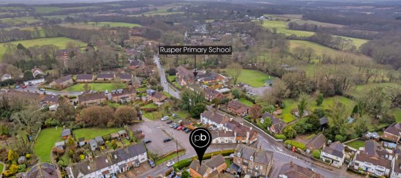 3 غرف نوم منزل في Horsham, United Kingdom رقم 1017 20