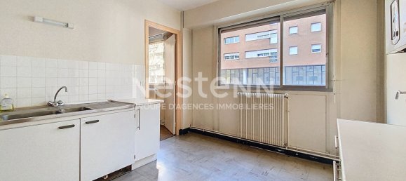 1 bedroom Apartment in Lorient, France No. 189968 3