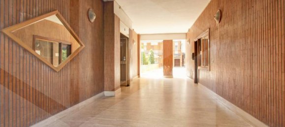 5 rooms Apartment in Rome, Italy No. 17047 19