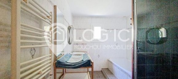 3 bedrooms House in Morlaas, France No. 285759 14