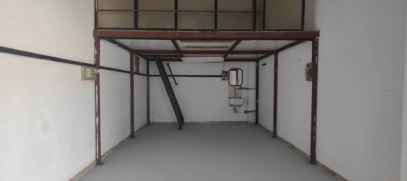 Гараж 13м² в Модуньо, Италия № 297303 14