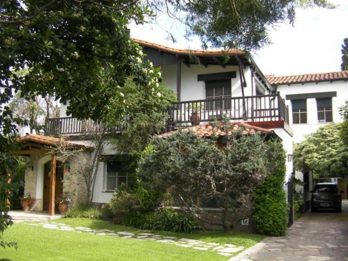4 Schlafzimmer Haus in San Isidro, Argentina, Nr. 1765