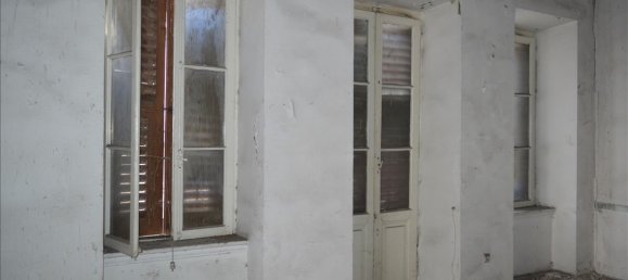 622m² Property in Athens, Greece No. 6447 6