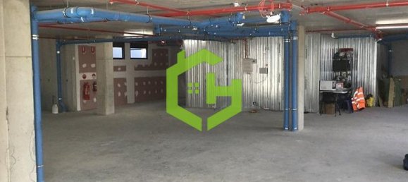 403.8m² Commercial property in Al Furjan, UAE No. 42111 5