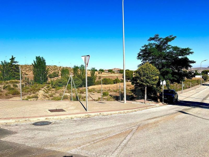 Terreno em Granada, Spain 500 m² N.º 180127