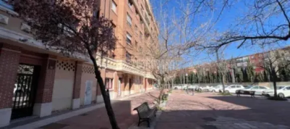 Propiedad comercial en Valladolid, Spain 75 m² No. 128561 29
